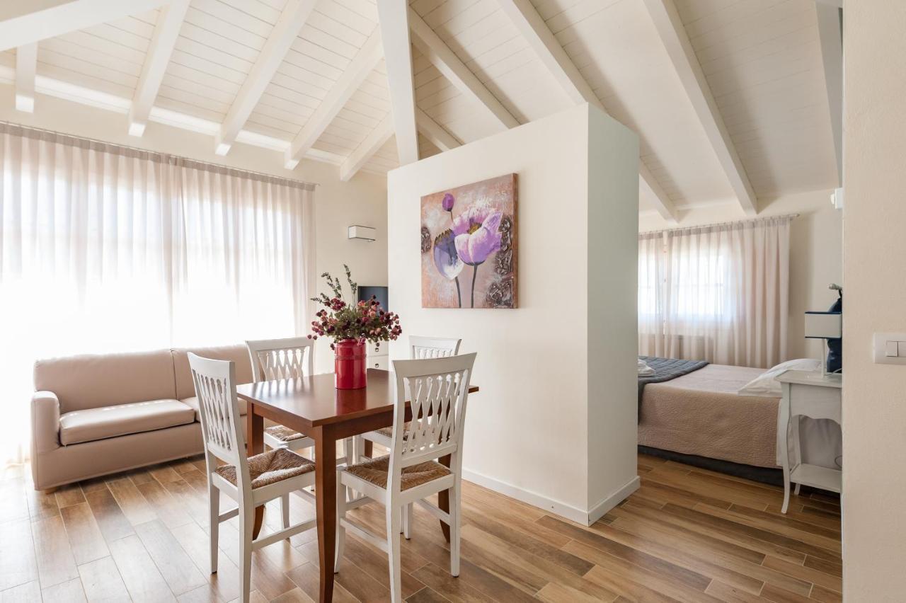 Le Residenze Apartment Киани Екстериор снимка