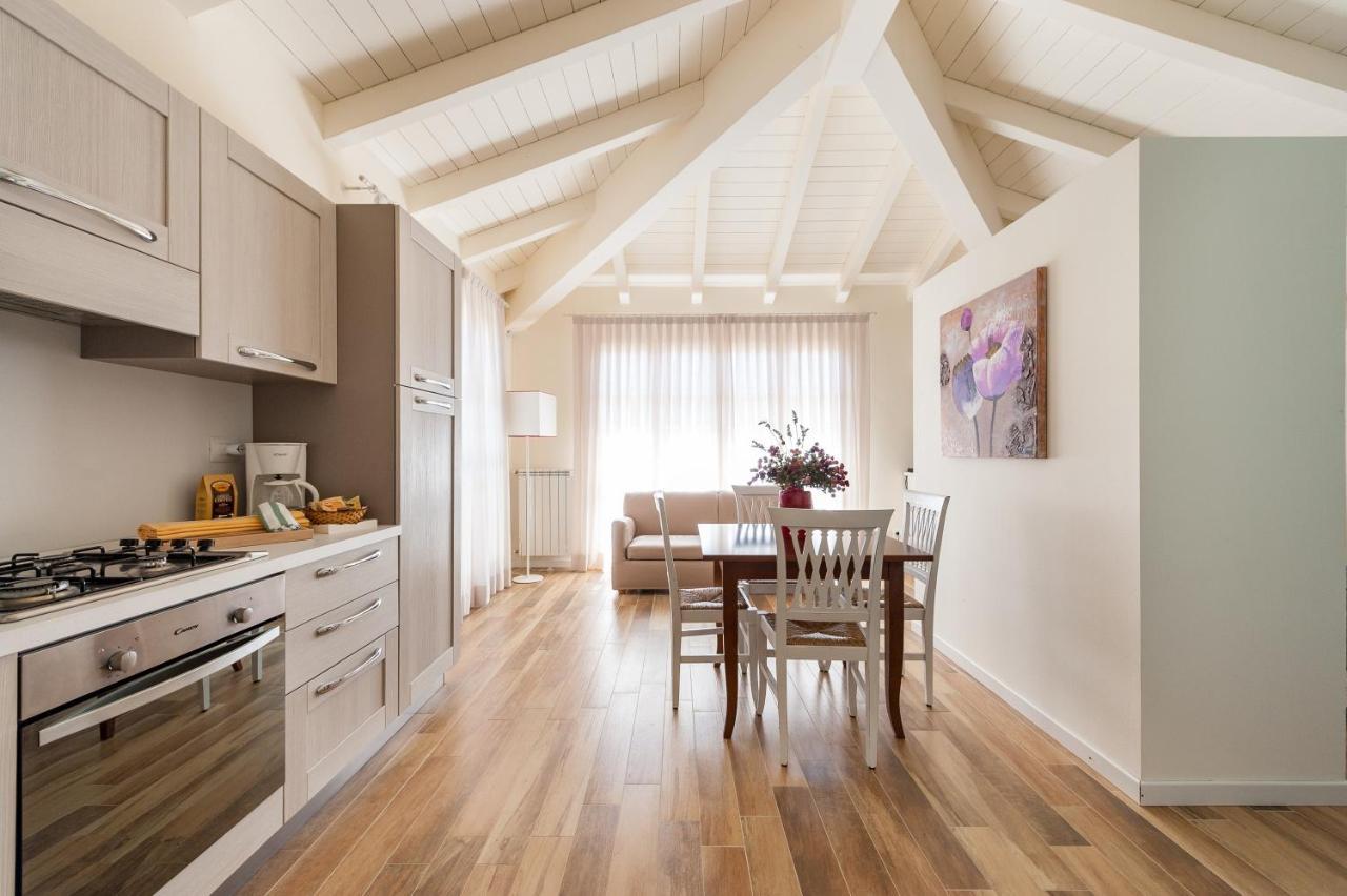 Le Residenze Apartment Киани Екстериор снимка